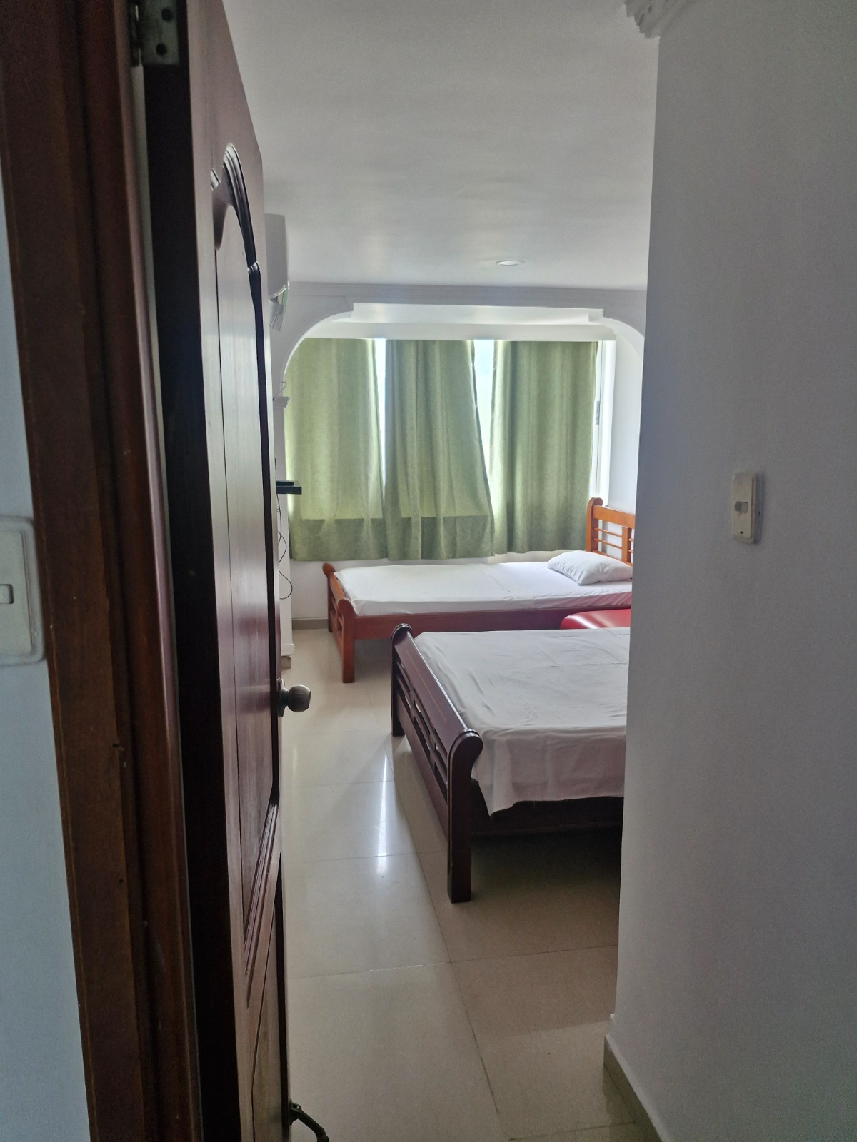 Apartamento 14-2C habitación 2