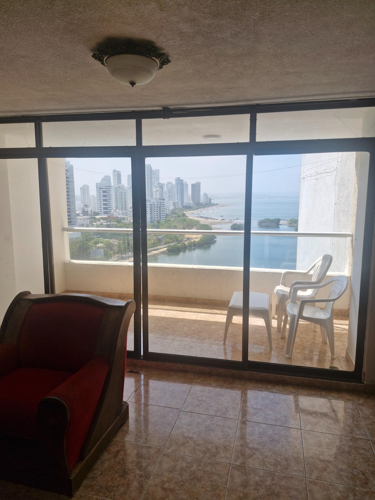 Apartamento 15-2A sala 2