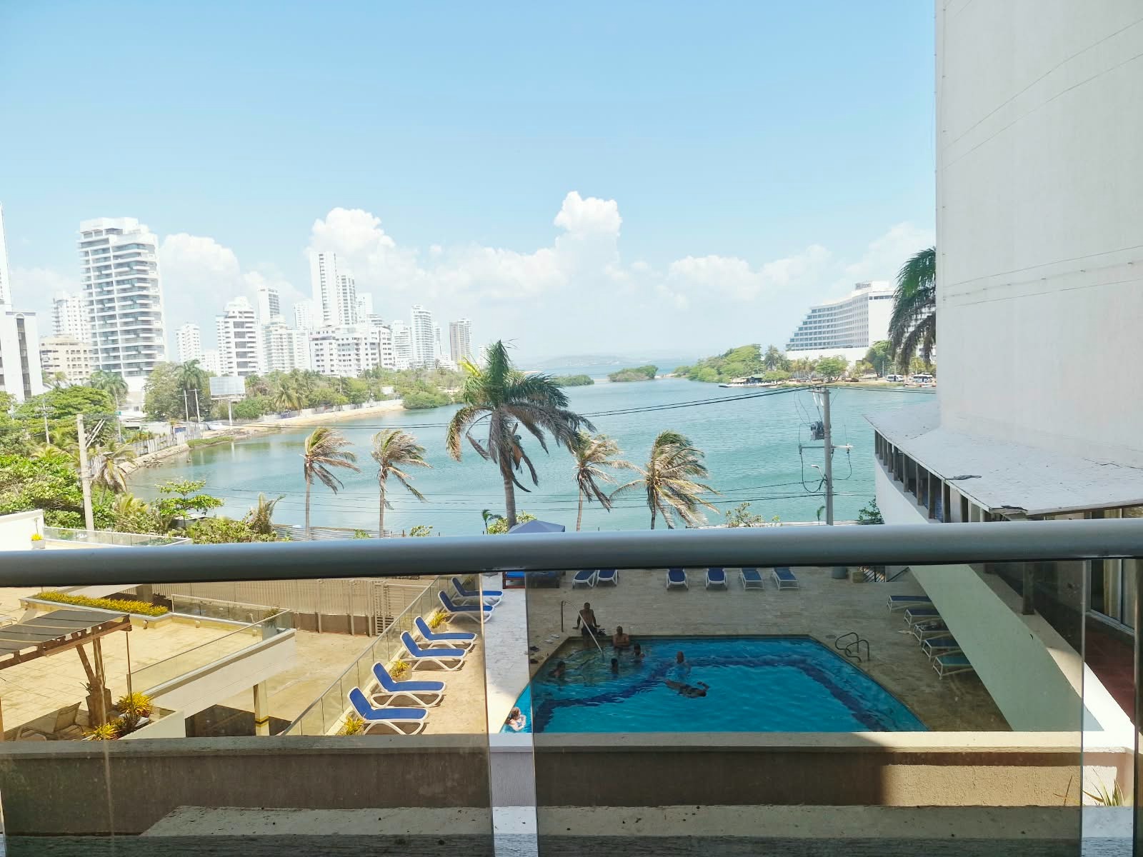 Apartamento 4-1A vista balcón