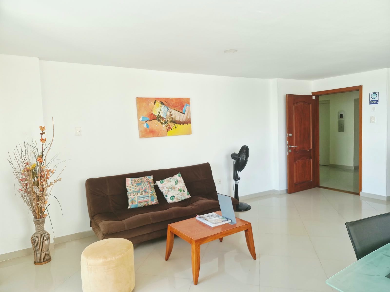 Apartamento 4-1A sala - sofá cama